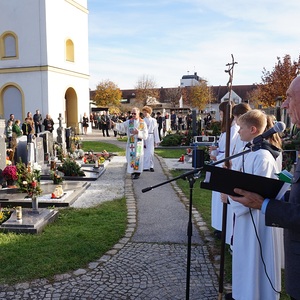 Alter Friedhof                               