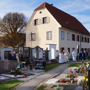 Alter Friedhof                               